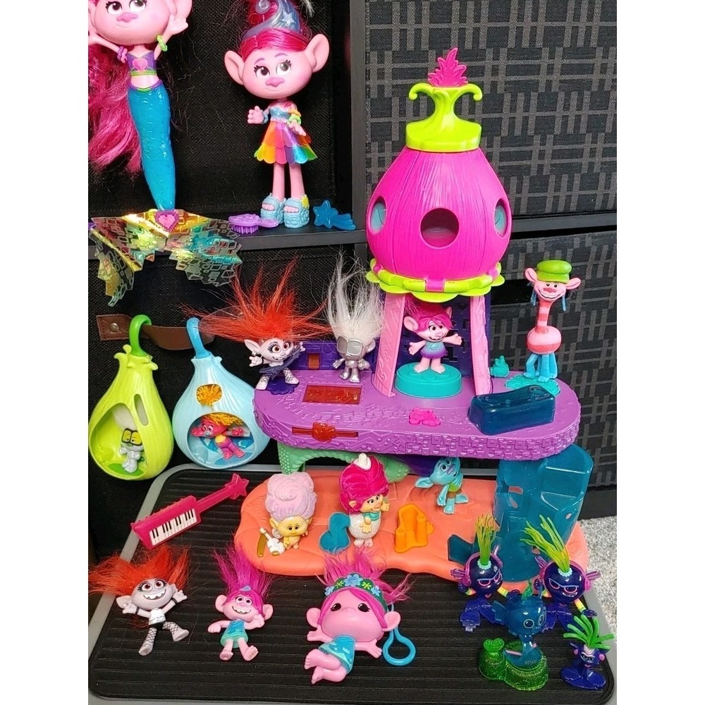 Large Lot Hasbro DreamWorks Trolls World Tour Playsets Figures Doll Toys Collect - Picture 2 of 6